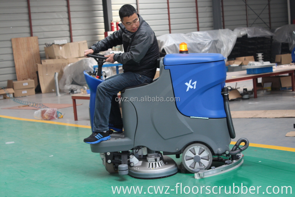 Battery Powered Driving Type Floor Cleaning Equipment For Hospital